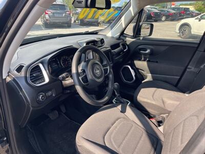 2020 Jeep Renegade Latitude   - Photo 5 - Fort Walton Beach, FL 32548