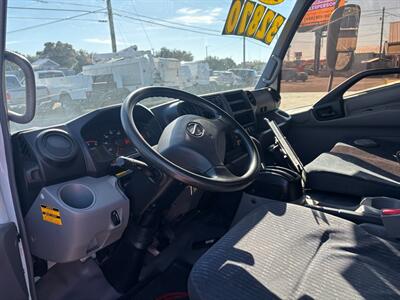 2019 HINO 195 Rollback Tow Truck   - Photo 4 - Fort Walton Beach, FL 32548