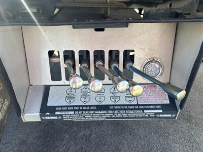 2019 HINO 195 Rollback Tow Truck   - Photo 5 - Fort Walton Beach, FL 32548