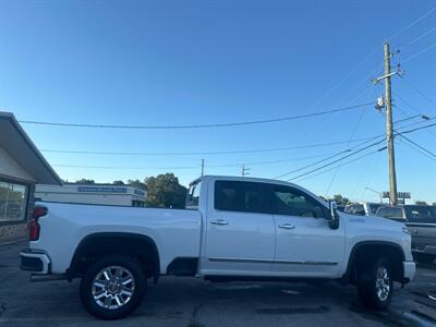 2024 Chevrolet Silverado 2500HD High Country   - Photo 8 - Fort Walton Beach, FL 32548