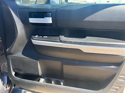2021 Toyota Tundra SR5   - Photo 11 - Fort Walton Beach, FL 32548