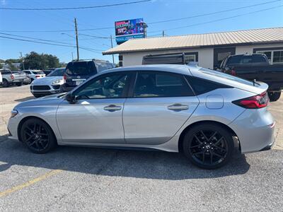 2024 Honda Civic Sport   - Photo 2 - Fort Walton Beach, FL 32548