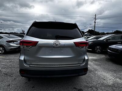 2018 Toyota Highlander LE   - Photo 13 - Fort Walton Beach, FL 32548