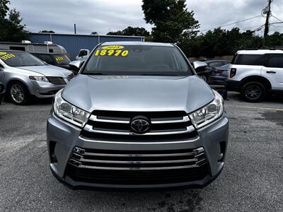 2018 Toyota Highlander LE   - Photo 14 - Fort Walton Beach, FL 32548