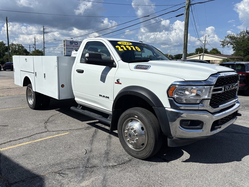 2019 RAM 5500 - Photo 1 - Fort Walton Beach, FL 32548