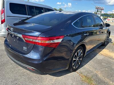 2017 Toyota Avalon Hybrid XLE Plus   - Photo 9 - Fort Walton Beach, FL 32548