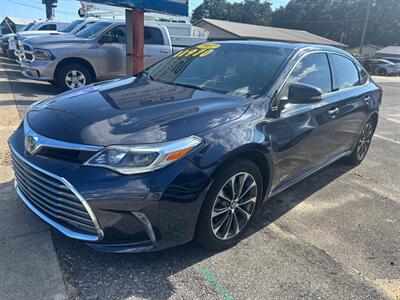 2017 Toyota Avalon Hybrid XLE Plus   - Photo 2 - Fort Walton Beach, FL 32548