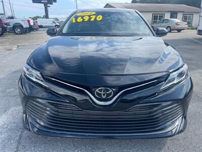 2019 Toyota Camry L   - Photo 2 - Fort Walton Beach, FL 32548