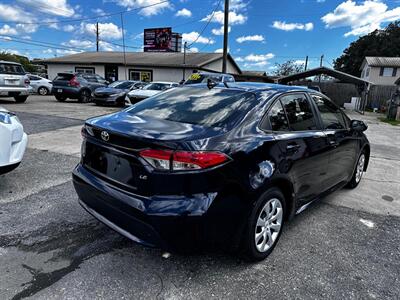 2021 Toyota Corolla LE   - Photo 3 - Fort Walton Beach, FL 32548