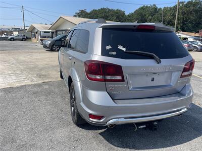 2019 Dodge Journey Crossroad   - Photo 8 - Fort Walton Beach, FL 32548