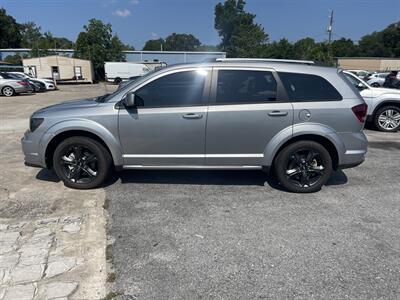 2019 Dodge Journey Crossroad   - Photo 5 - Fort Walton Beach, FL 32548