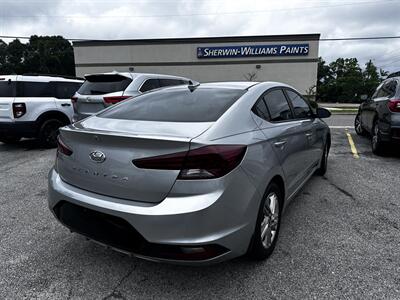 2020 Hyundai ELANTRA SEL   - Photo 8 - Fort Walton Beach, FL 32548