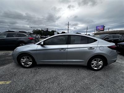 2020 Hyundai ELANTRA SEL   - Photo 6 - Fort Walton Beach, FL 32548