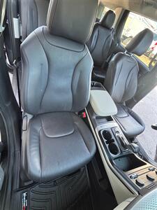 2023 Kia Carnival LX   - Photo 17 - Fort Walton Beach, FL 32548