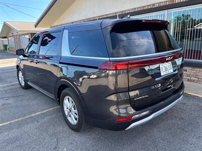 2023 Kia Carnival LX   - Photo 7 - Fort Walton Beach, FL 32548
