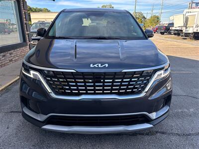 2023 Kia Carnival LX   - Photo 2 - Fort Walton Beach, FL 32548