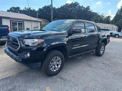 2019 Toyota Tacoma SR5 V6   - Photo 2 - Fort Walton Beach, FL 32548