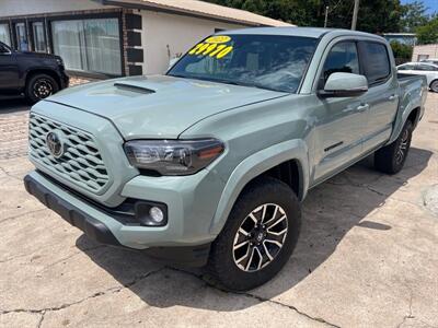 2022 Toyota Tacoma SR5 V6 Truck