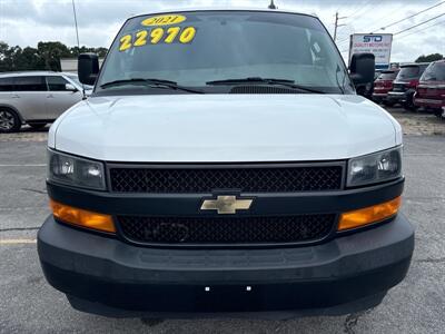 2021 Chevrolet Express 3500   - Photo 2 - Fort Walton Beach, FL 32548