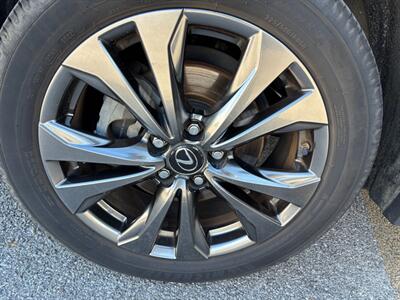2019 Lexus UX 200 F SPORT   - Photo 15 - Fort Walton Beach, FL 32548