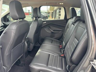 2019 Ford Escape SEL   - Photo 12 - Fort Walton Beach, FL 32548
