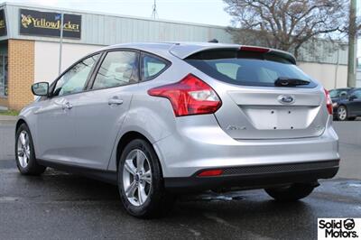 2013 Ford Focus SE   - Photo 5 - Victoria, BC V8T 2W6