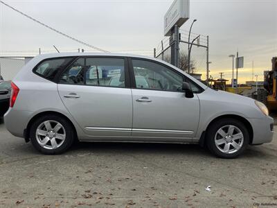 2007 Kia Rondo LX   - Photo 10 - Victoria, BC V8T 2W6