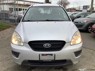 2007 Kia Rondo LX   - Photo 2 - Victoria, BC V8T 2W6