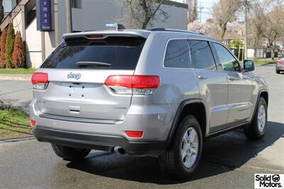 2017 Jeep Grand Cherokee Laredo   - Photo 8 - Victoria, BC V8T 2W6