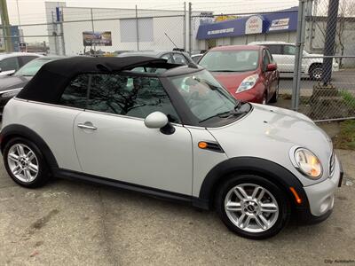 2012 MINI Cooper Convertible   - Photo 12 - Victoria, BC V8T 2W6