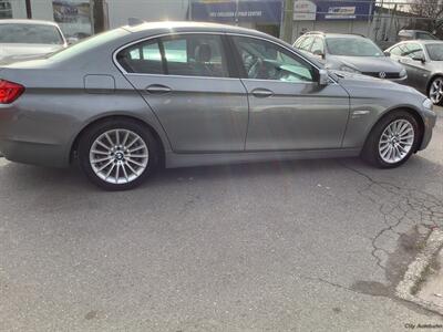 2011 BMW 5 Series 535i xDrive   - Photo 9 - Victoria, BC V8T 2W6