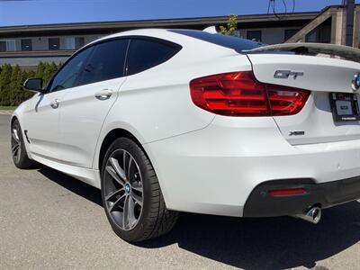 2014 BMW 335i xDrive Gran Turismo   - Photo 9 - Victoria, BC V8T 2W6