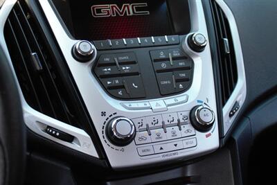 2013 GMC Terrain SLE-1   - Photo 16 - Victoria, BC V8T 2W6