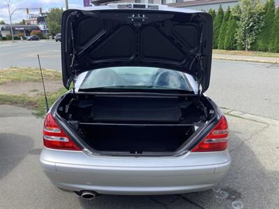 2001 Mercedes-Benz 320   - Photo 8 - Victoria, BC V8T 2W6