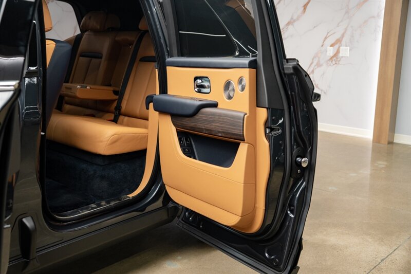 2024 Rolls-Royce Cullinan - Photo 31 - Huntington Beach, CA 92649