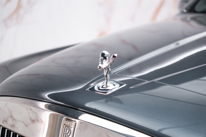 2024 Rolls-Royce Cullinan - Photo 29 - Huntington Beach, CA 92649