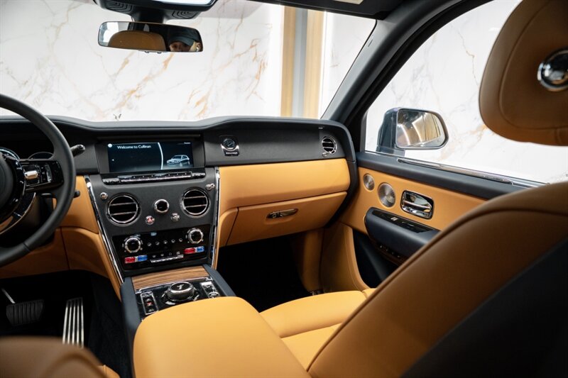 2024 Rolls-Royce Cullinan - Photo 62 - Huntington Beach, CA 92649