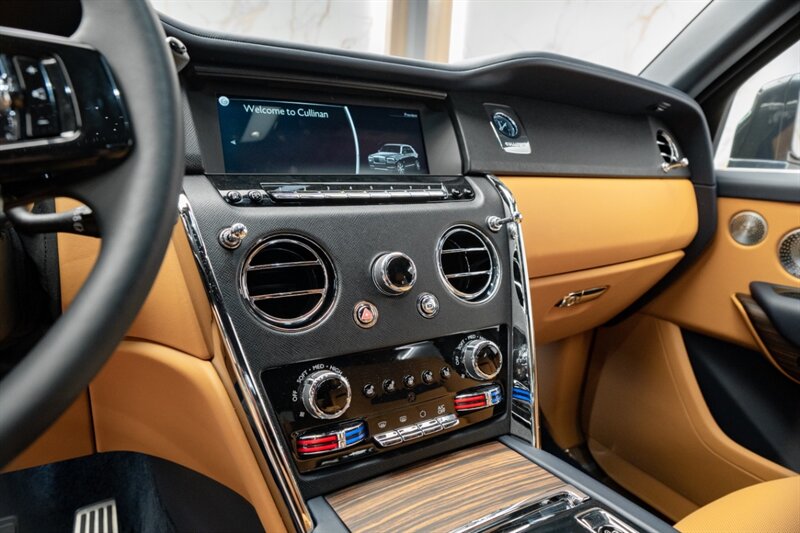 2024 Rolls-Royce Cullinan - Photo 43 - Huntington Beach, CA 92649