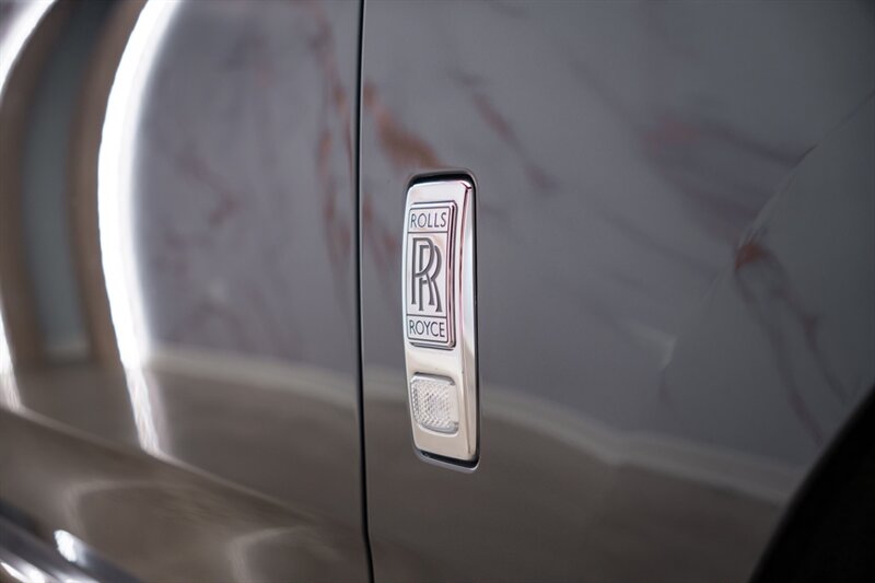 2024 Rolls-Royce Cullinan - Photo 27 - Huntington Beach, CA 92649