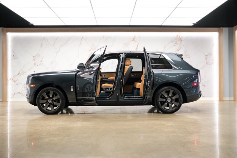 2024 Rolls-Royce Cullinan - Photo 42 - Huntington Beach, CA 92649