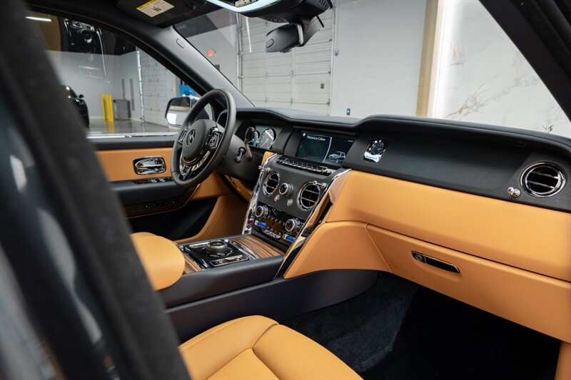 2024 Rolls-Royce Cullinan - Photo 32 - Huntington Beach, CA 92649