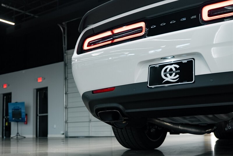 2023 Dodge Challenger SRT Hellcat Jailbreak - Photo 32 - Scottsdale, AZ 85258
