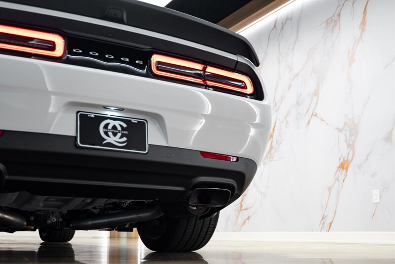 2023 Dodge Challenger SRT Hellcat Jailbreak - Photo 33 - Scottsdale, AZ 85258
