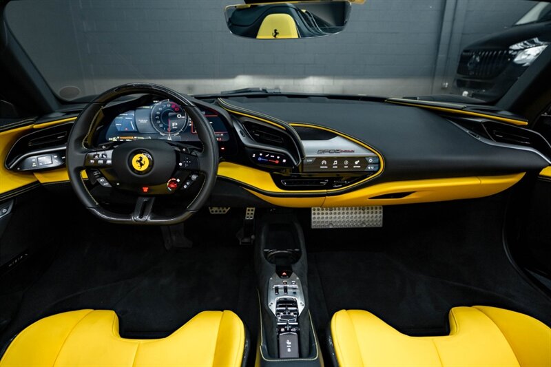 2025 Ferrari SF90 Spider - Photo 64 - Huntington Beach, CA 92649