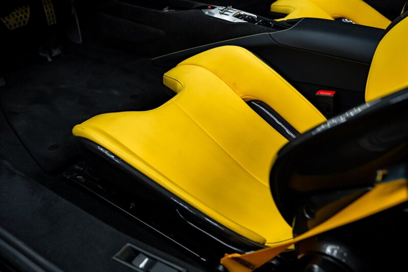 2025 Ferrari SF90 Spider - Photo 26 - Huntington Beach, CA 92649