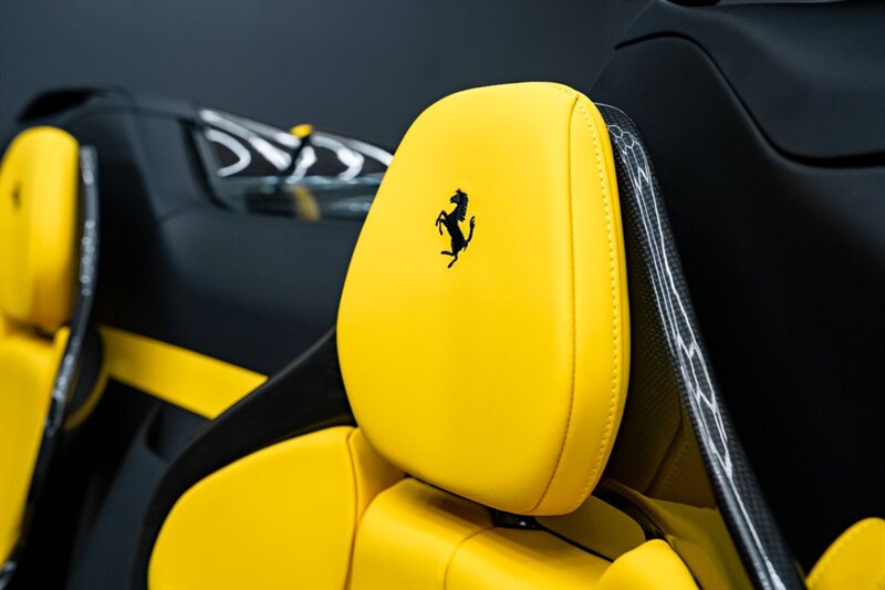 2025 Ferrari SF90 Spider - Photo 24 - Huntington Beach, CA 92649