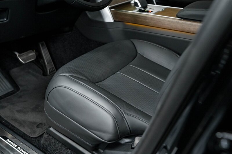 2025 Land Rover Range Rover P530 SE - Photo 43 - Huntington Beach, CA 92649