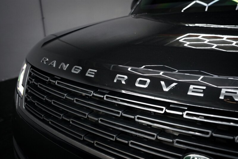 2025 Land Rover Range Rover P530 SE - Photo 56 - Huntington Beach, CA 92649