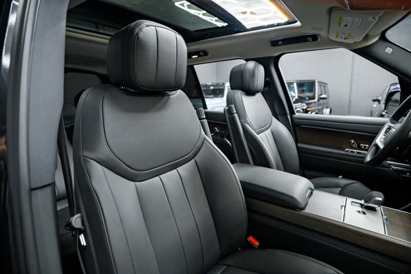 2025 Land Rover Range Rover P530 SE - Photo 28 - Huntington Beach, CA 92649