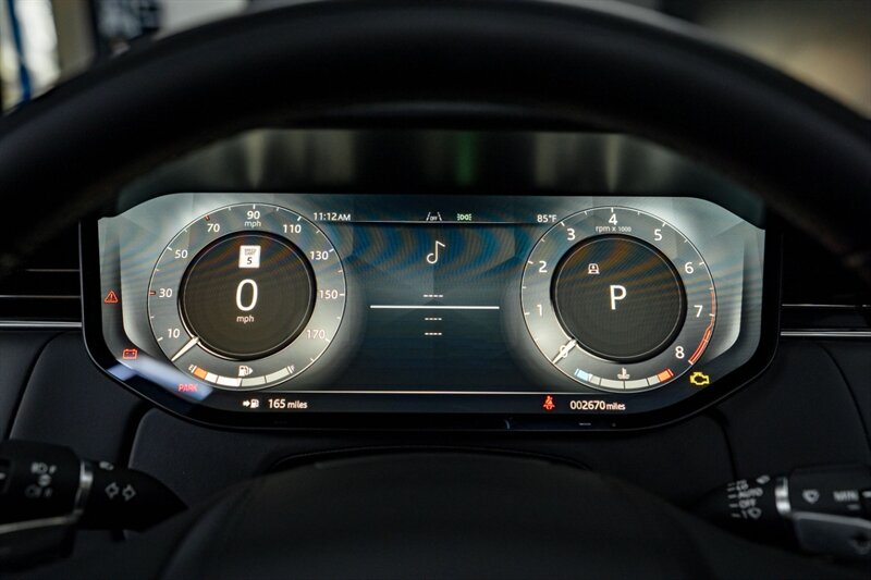 2025 Land Rover Range Rover P530 SE - Photo 40 - Huntington Beach, CA 92649